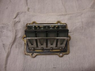 1997 Polaris reed valve