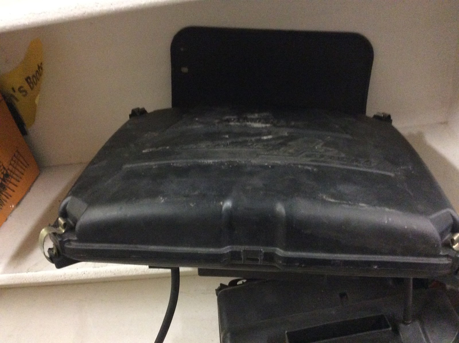 2005 Yamaha AIR BOX - Image 4