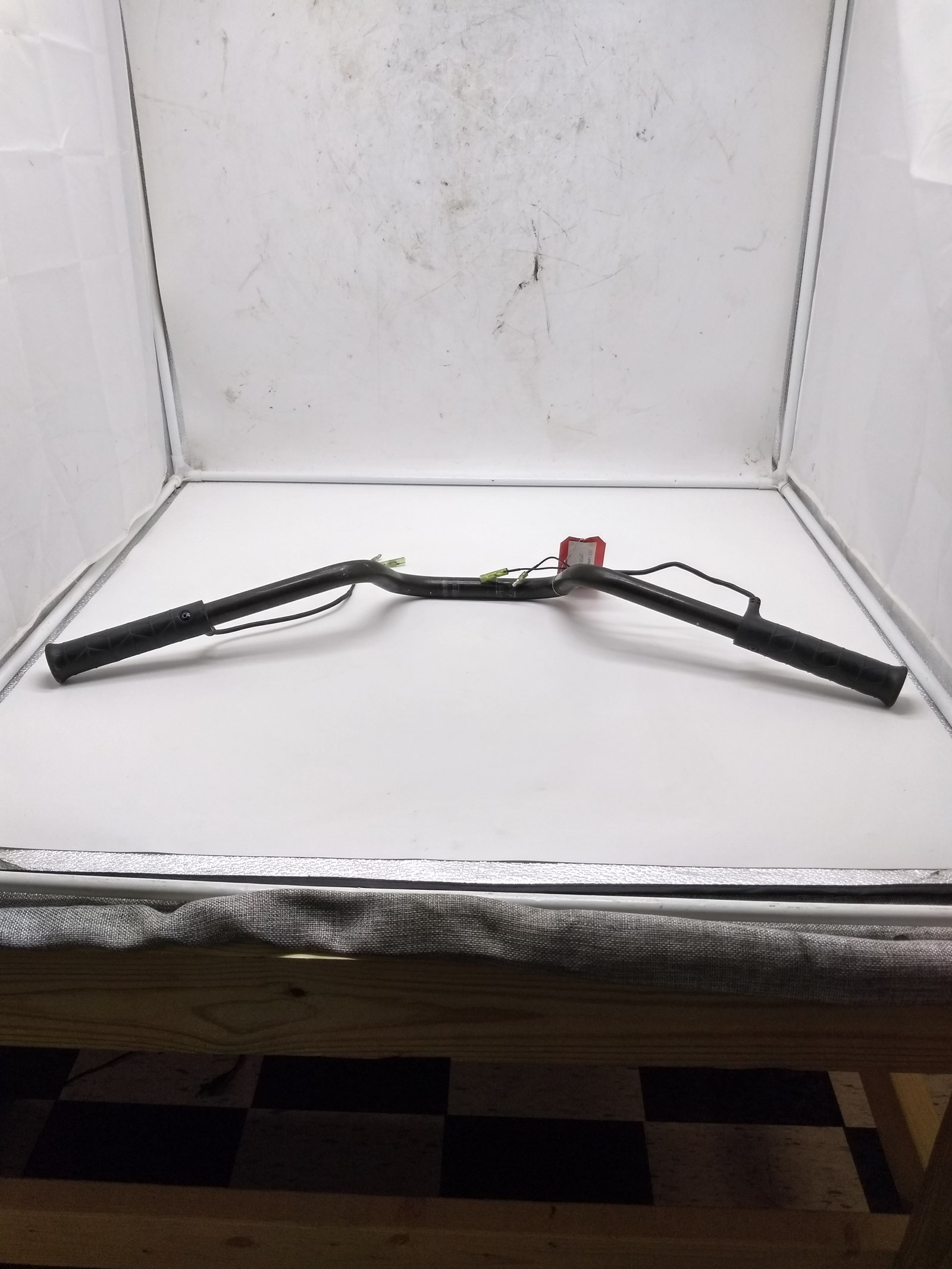 2005 Yamaha HANDLEBAR