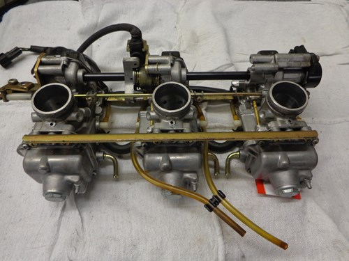 2000 Yamaha Carburetor