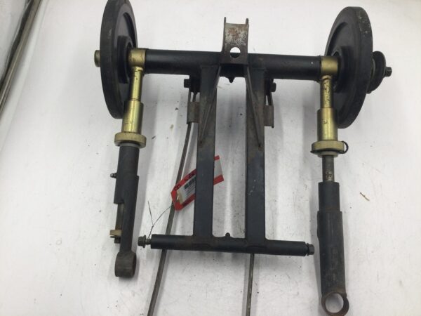 2000 Yamaha Rear Suspension Arm