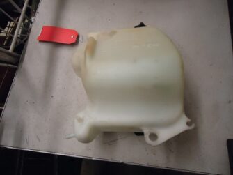 1990 Yamaha Oil Tank