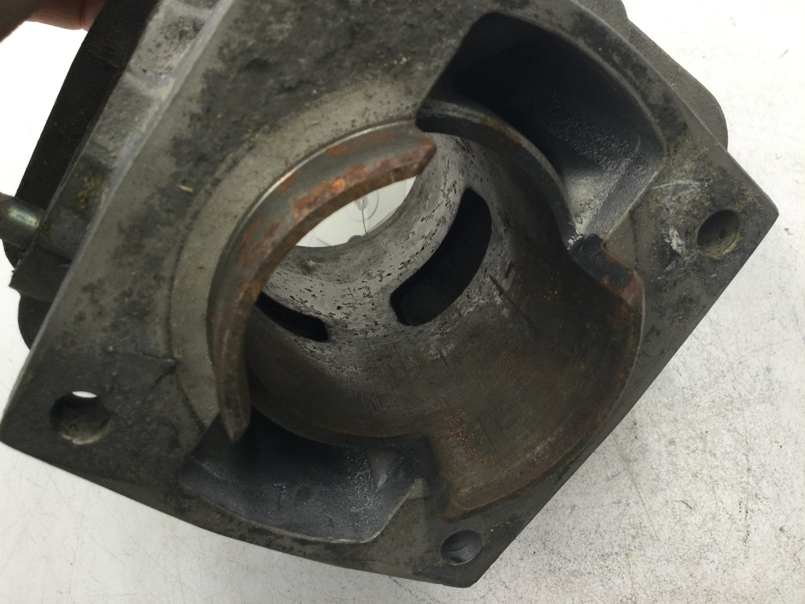 1970 CCW CYLINDER - Image 4