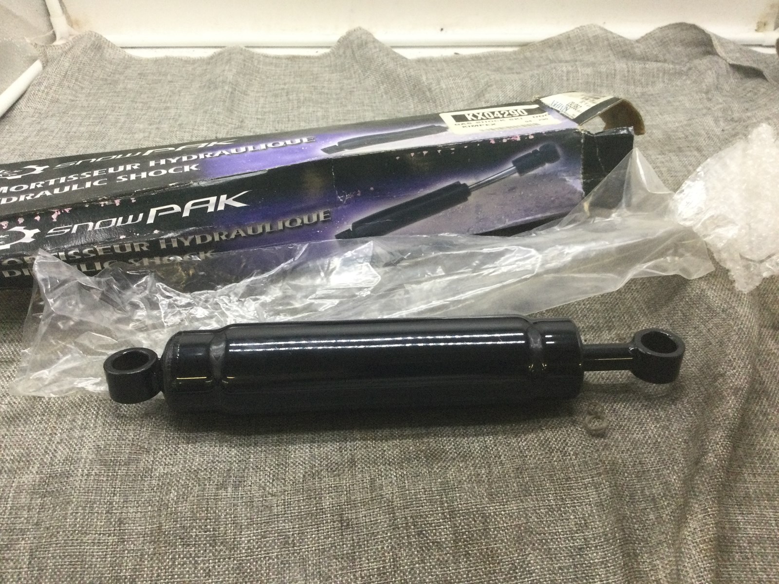 2004 Rear Hydraulic Shocks Ski-Doo MX Z 500 SS Trail RER L/C - DISCONTINUED - Image 3