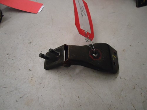 1992 Yamaha LH Hood Hinge
