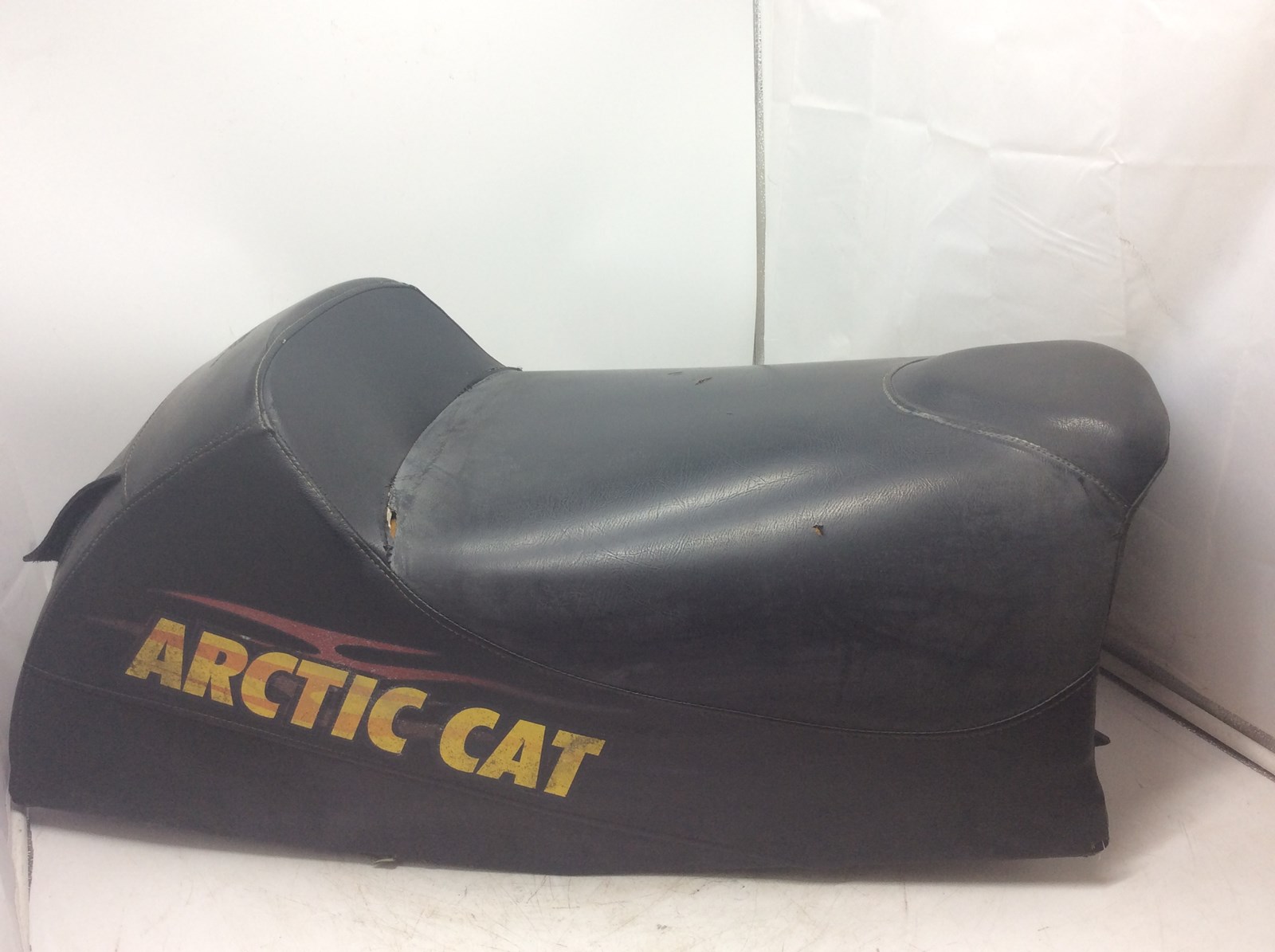 2004 Arctic Cat Seat - Image 4