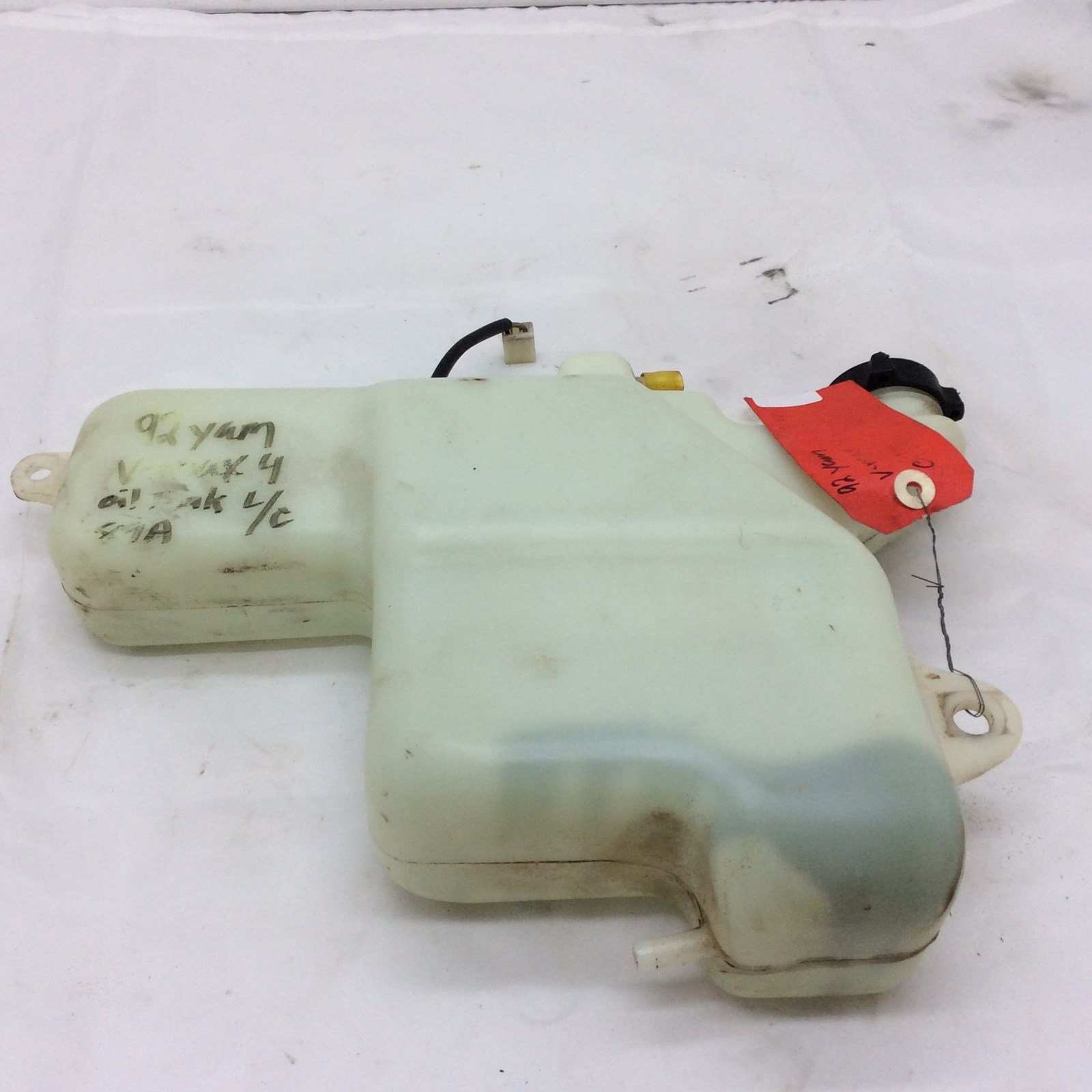 1993 Yamaha Oil Tank - Image 5