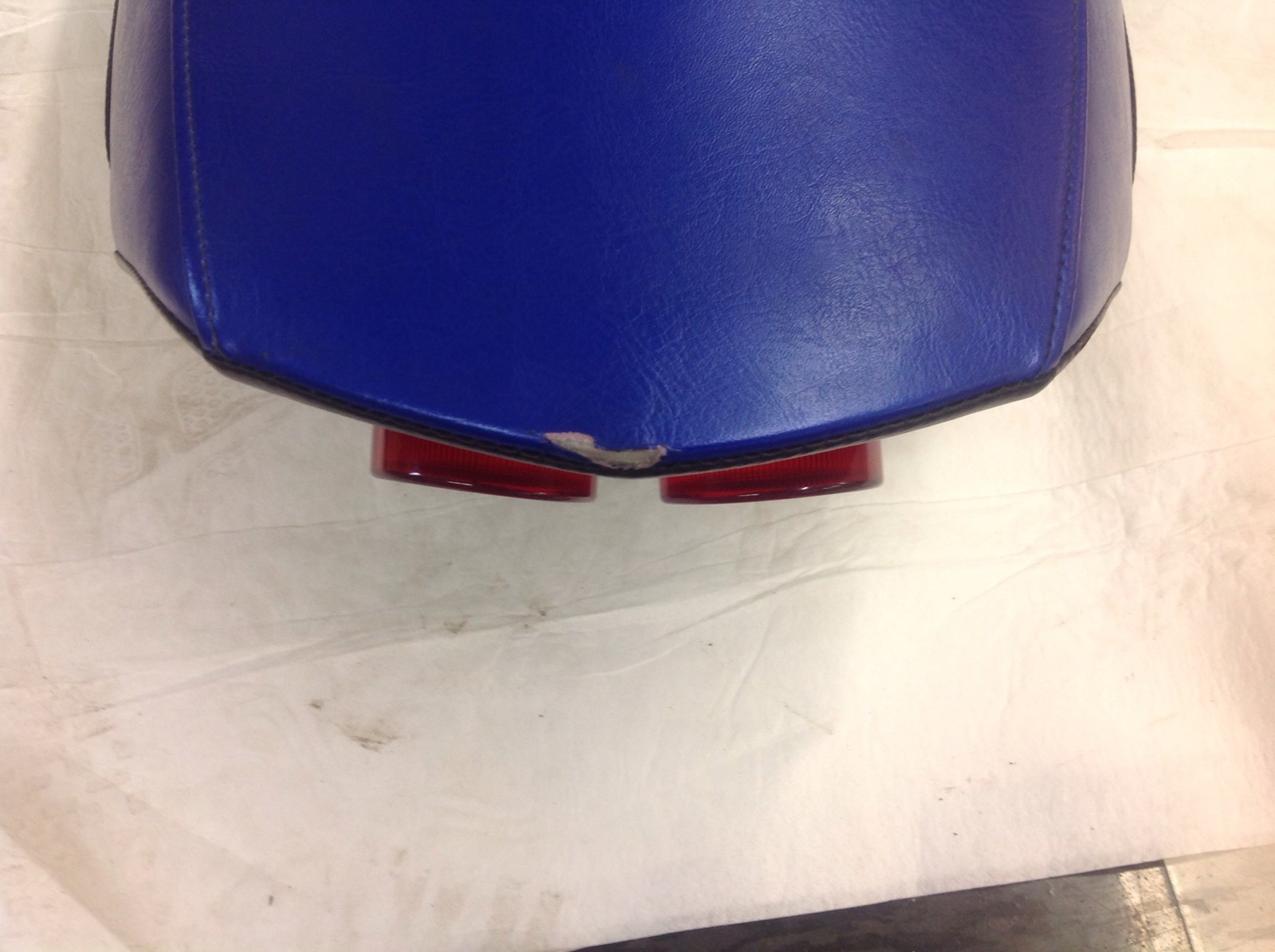 2005 Yamaha SEAT - Image 2