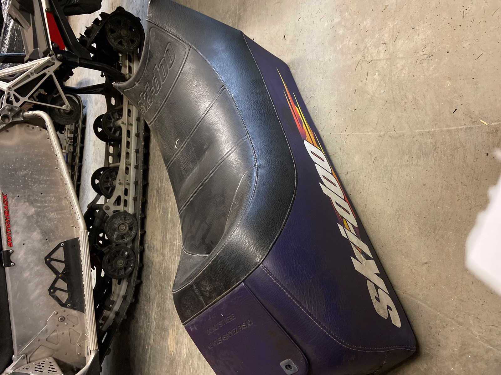 1998 Ski-Doo SEAT - Image 3