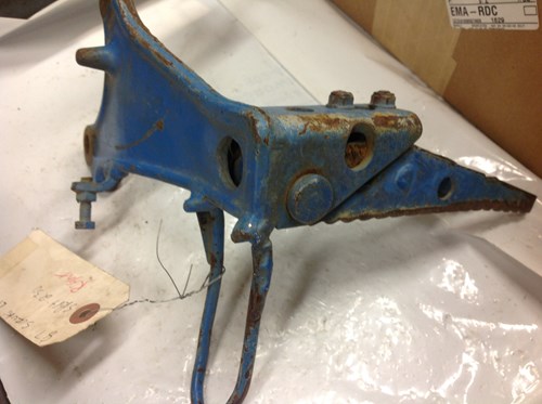 1987 Suzuki RH Foot Peg - Image 3