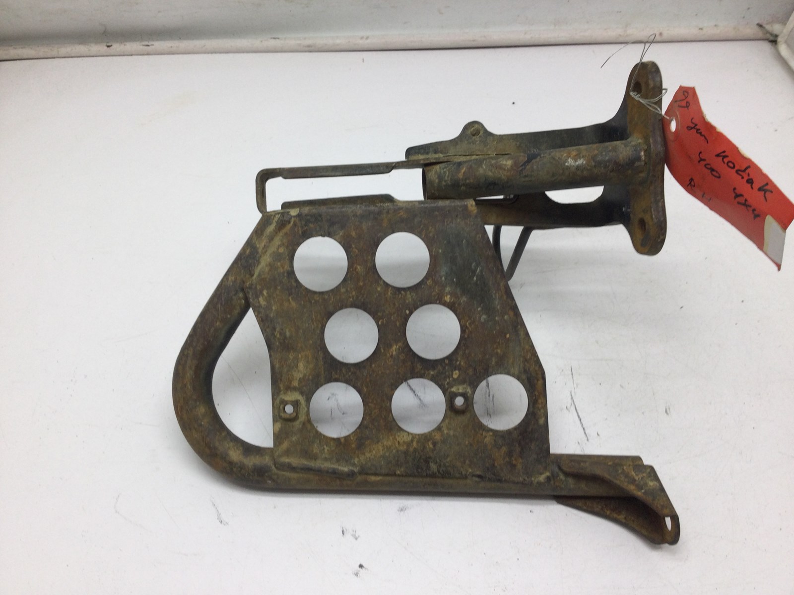 1999 Yamaha RH Footrest - Image 4