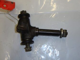 1986 Yamaha RH Steering Knuckle/Spindle
