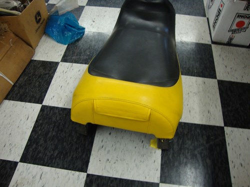 2003 Ski-Doo Seat - Image 3