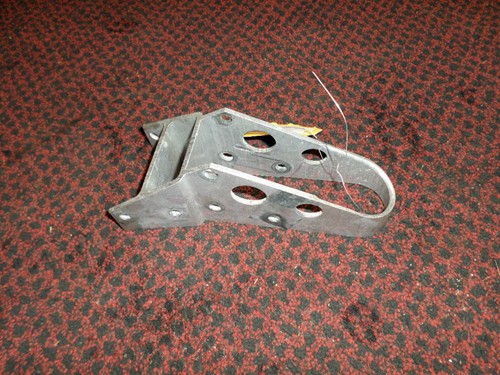 2004 Ski-Doo Block-Bracket