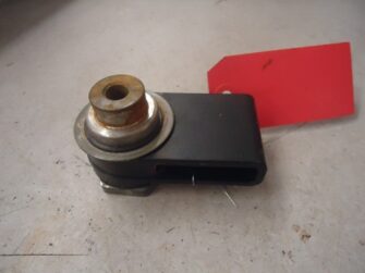 2005 Yamaha Spring Retainer