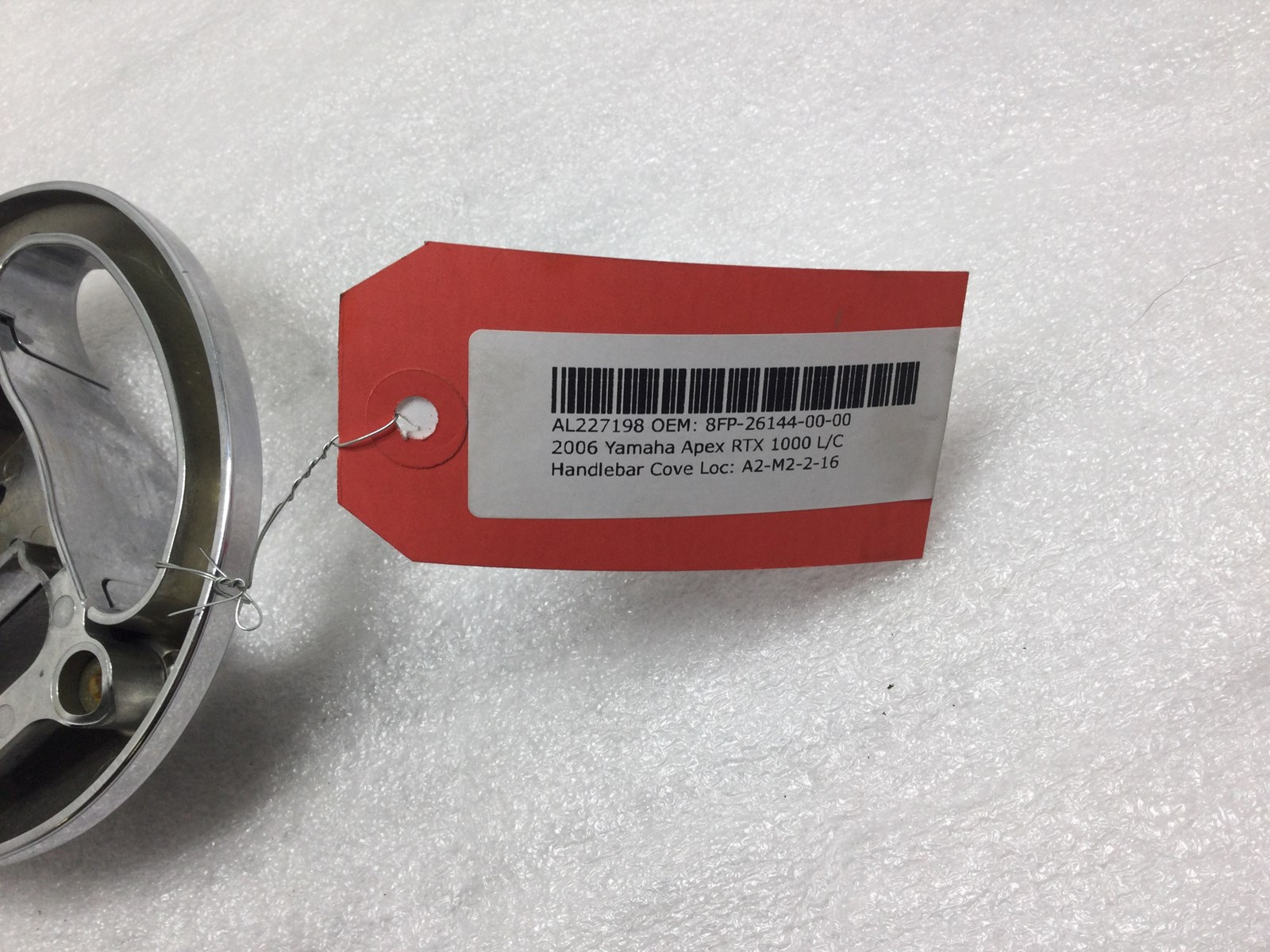 2006 Yamaha Lower handlebar cover - Image 5