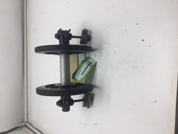 2004 Arctic Cat Rear axle - Image 3