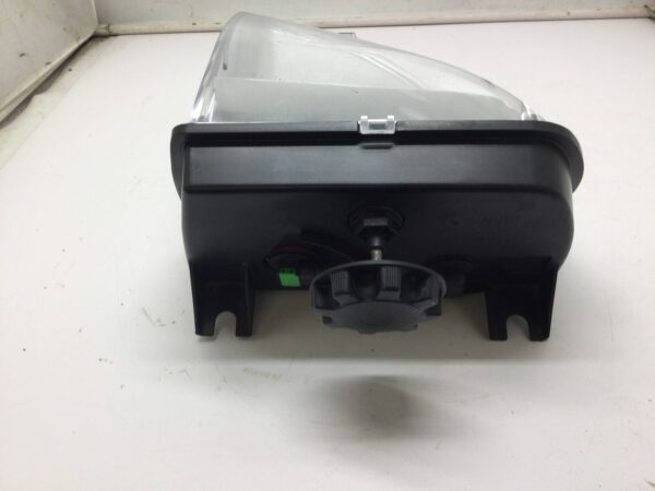 2007 Arctic Cat RH Headlight Assembly - Image 4