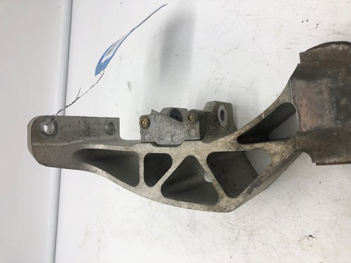 2005 Polaris LH Ski Spindle - Image 2