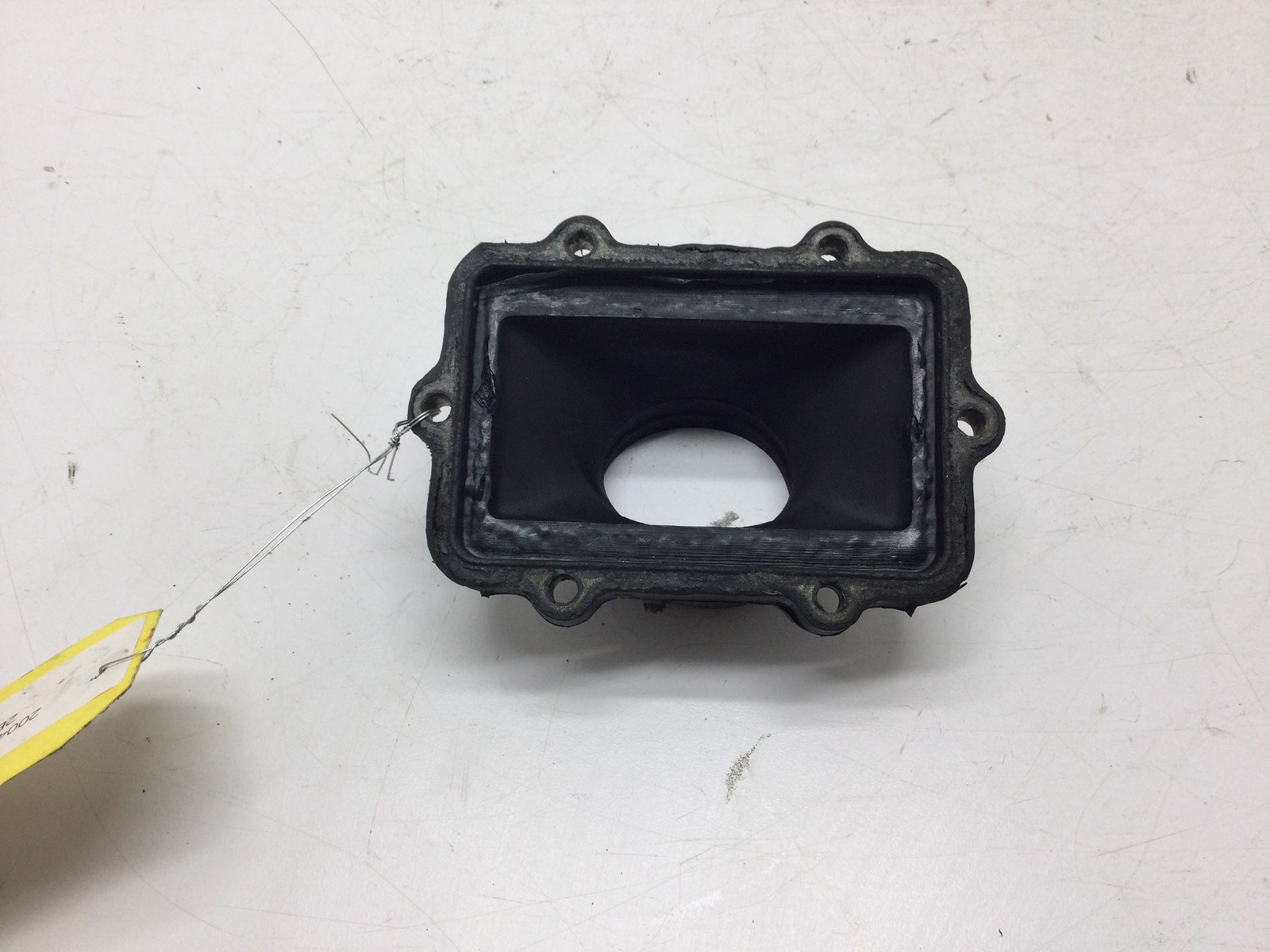 2005 Ski-Doo Carb Mounting Flange - Image 4