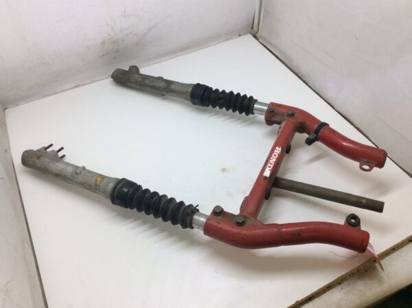 1985 Honda Steering Stem w/Struts - Image 3