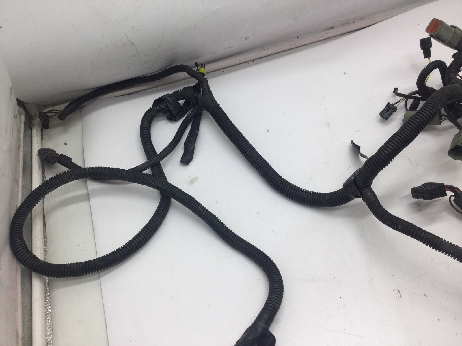 2007 Ski-Doo Rear Bumper - Image 4