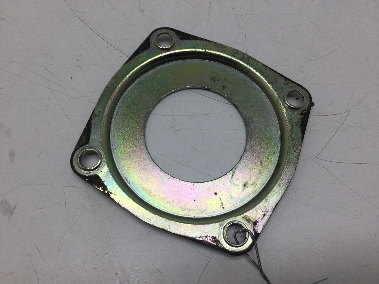 2004 Ski-Doo Crankcase Oil Seal Cover - Image 2