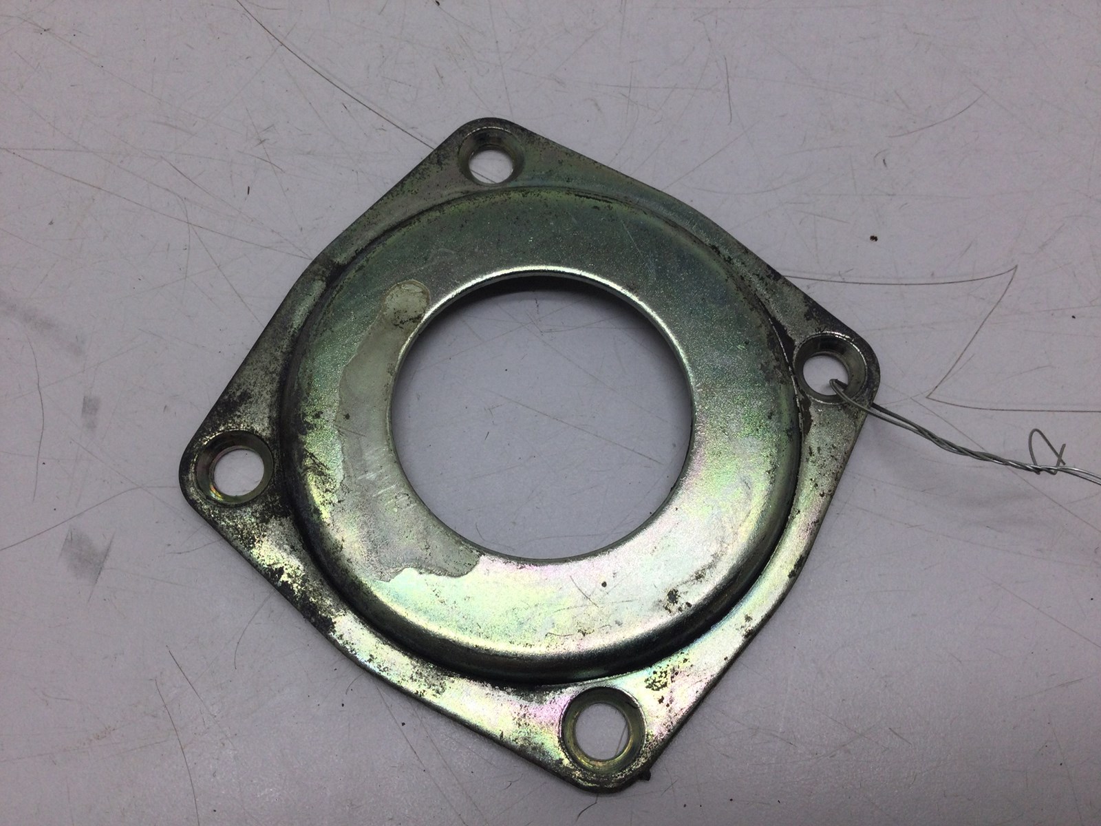 2004 Ski-Doo Crankcase Oil Seal Cover - Image 4