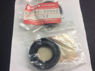 2002 Suzuki DUST SEAL,FR HUB