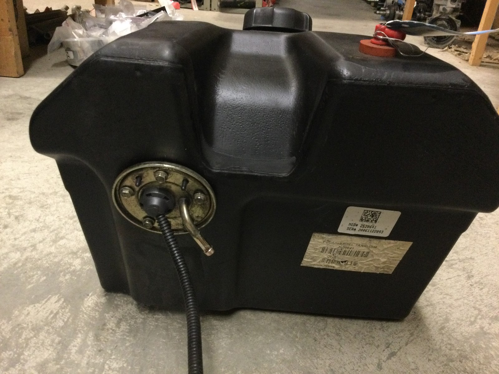 2006 Polaris Gas Tank - superseded by 2203555 - Image 3