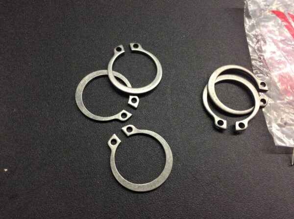 CIRCLIP (20MM)