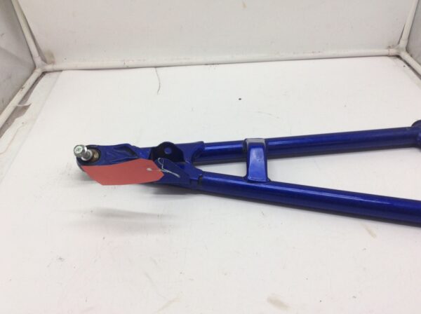 2009 Yamaha Lower left a arm - Image 3