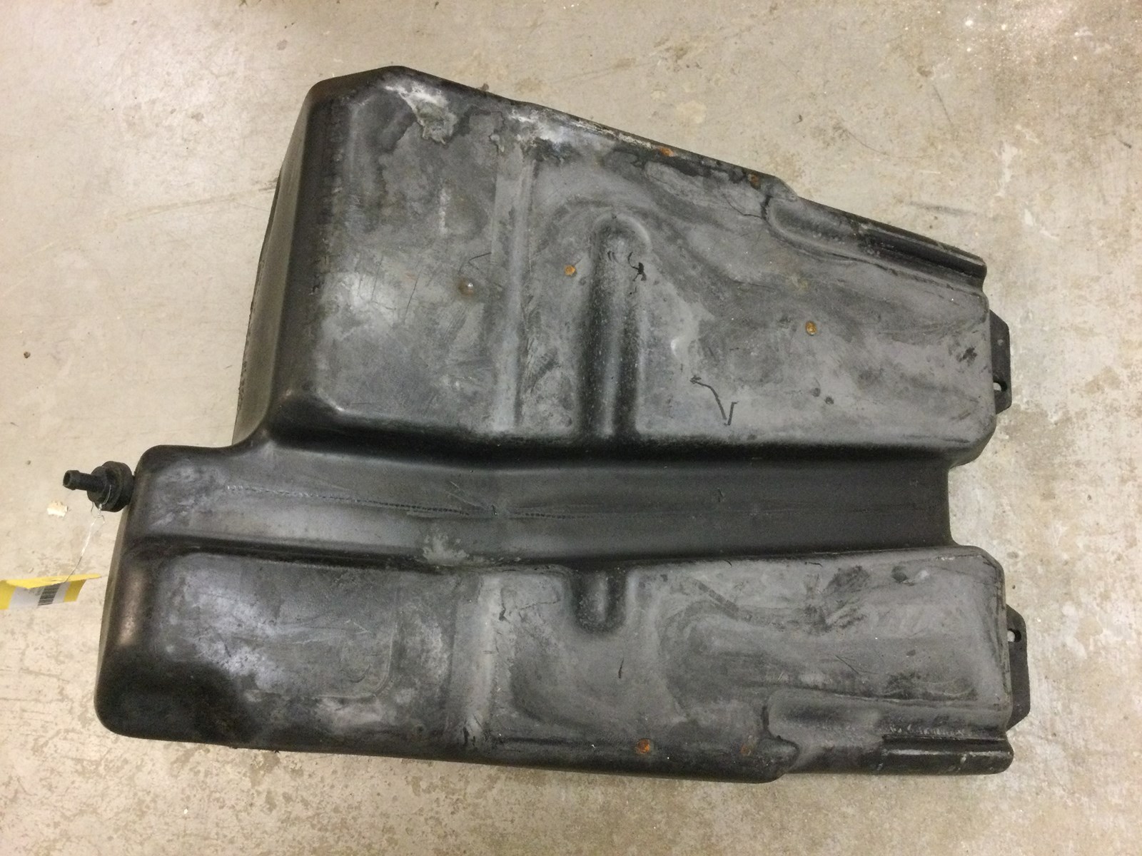 1999 Ski-Doo Gas Tank - Image 4