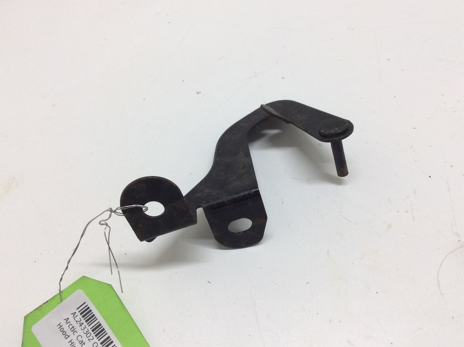 BRKT,LID HINGE- RH-PTD BLK - Image 2