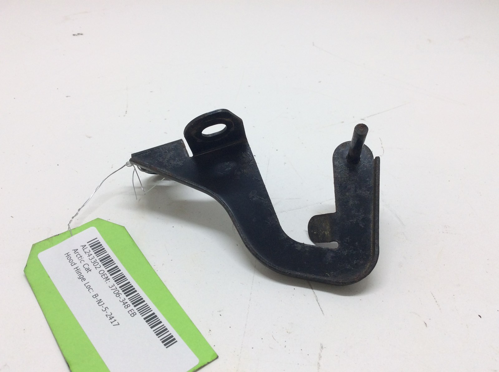 BRKT,LID HINGE- RH-PTD BLK - Image 5