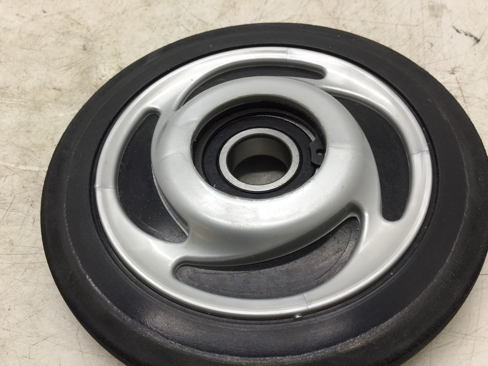 2006 Polaris ASM-WHEEL,SCRL,5.62,6004,BRSLV - Image 3