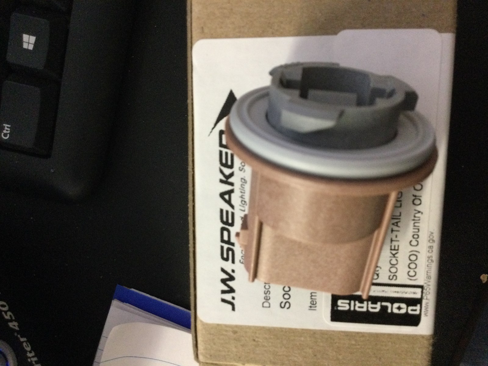 SOCKET-TAIL LIGHT - Image 2