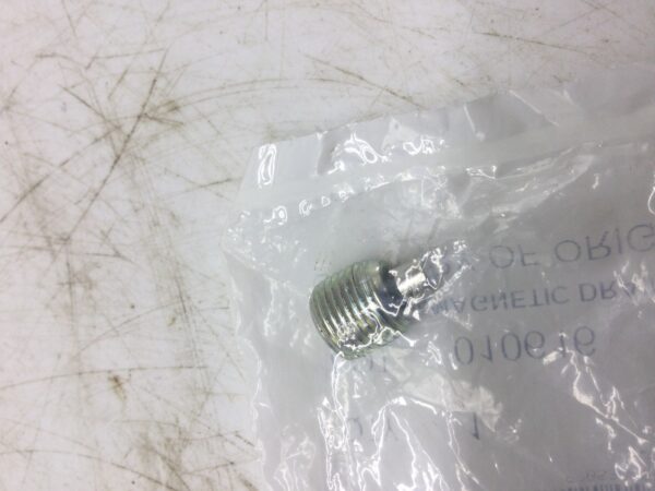2006 Polaris PLUG, MAGNETIC DRAIN - Image 3