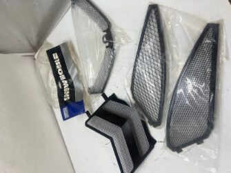 2003 Yamaha Hood Screen Kit