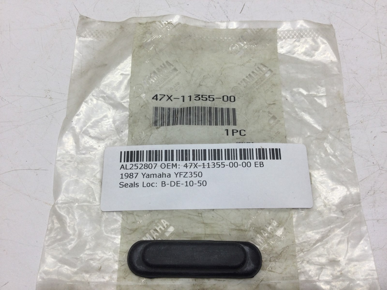 1987 Yamaha Cylinder seal - Image 5