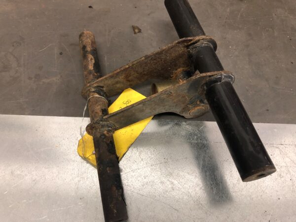 1998 Ski-Doo Welded Bracket - Image 3