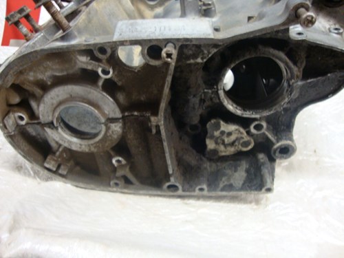 2000 Yamaha Crank Case - Image 3