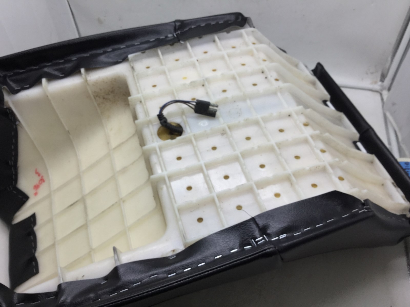 2003 Polaris Seat with new cover - Image 5