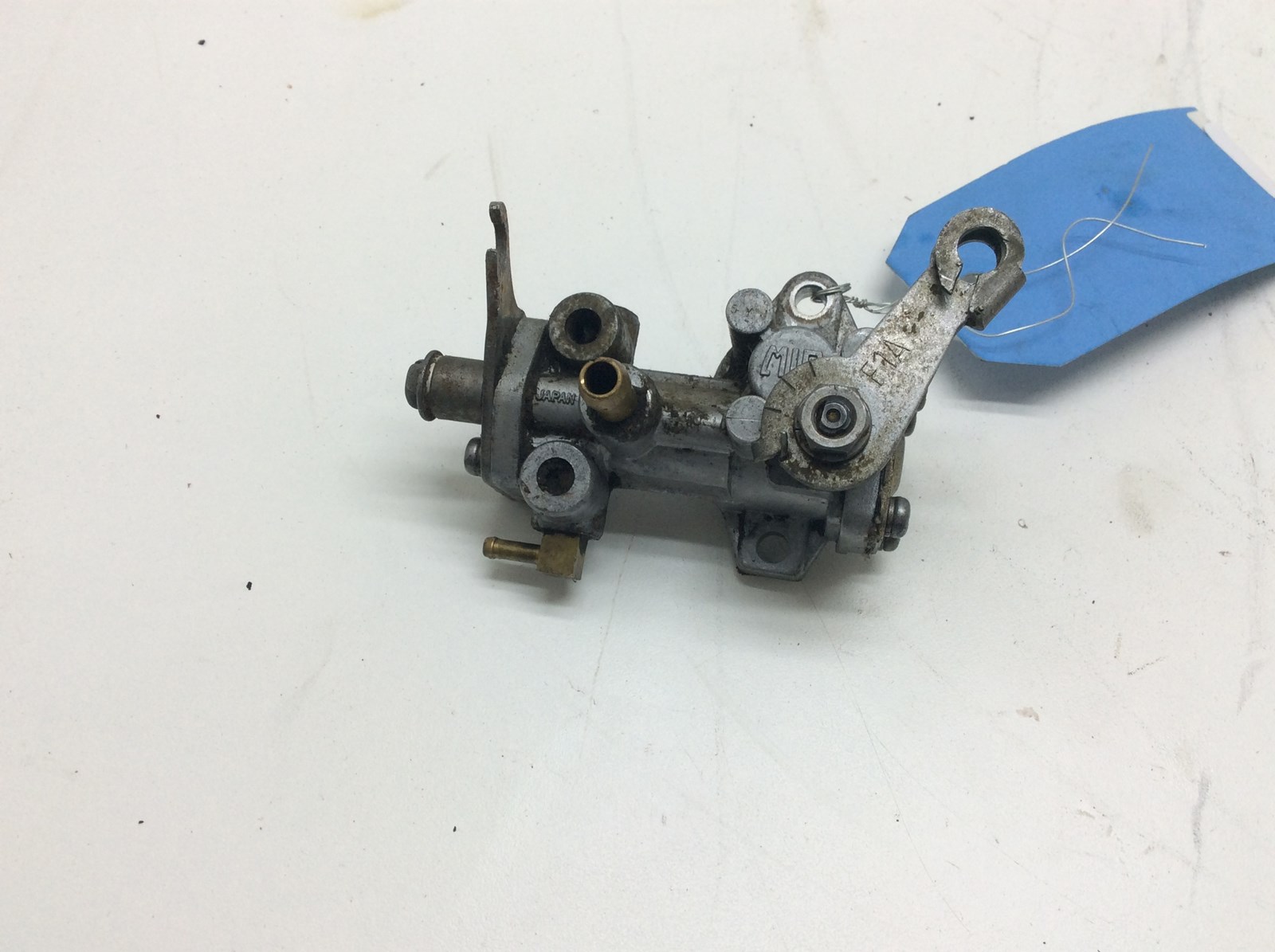 2000 Polaris Oil Pump - Image 3