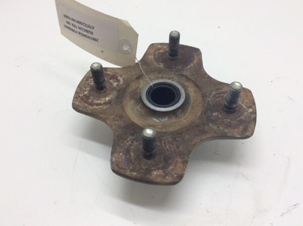2001 Honda Right Rear Hub - Image 2