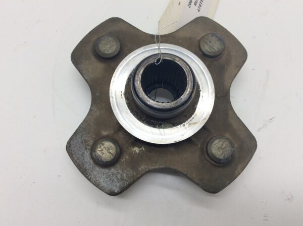 2001 Honda Right Rear Hub - Image 5