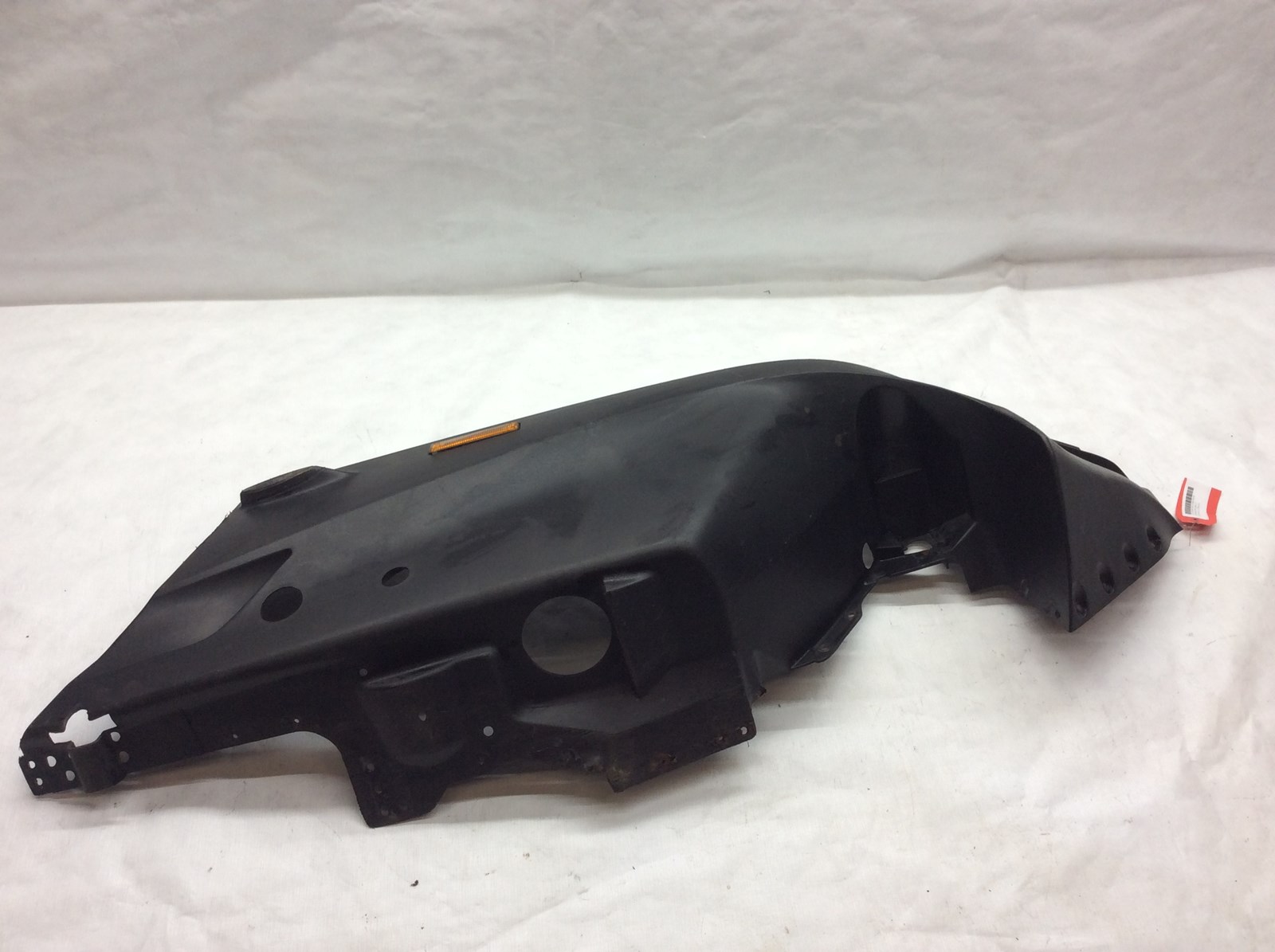 1998 Yamaha RH Belly Pan - Image 2