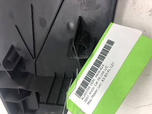 2007 Arctic Cat RH Knee Pad - Image 5