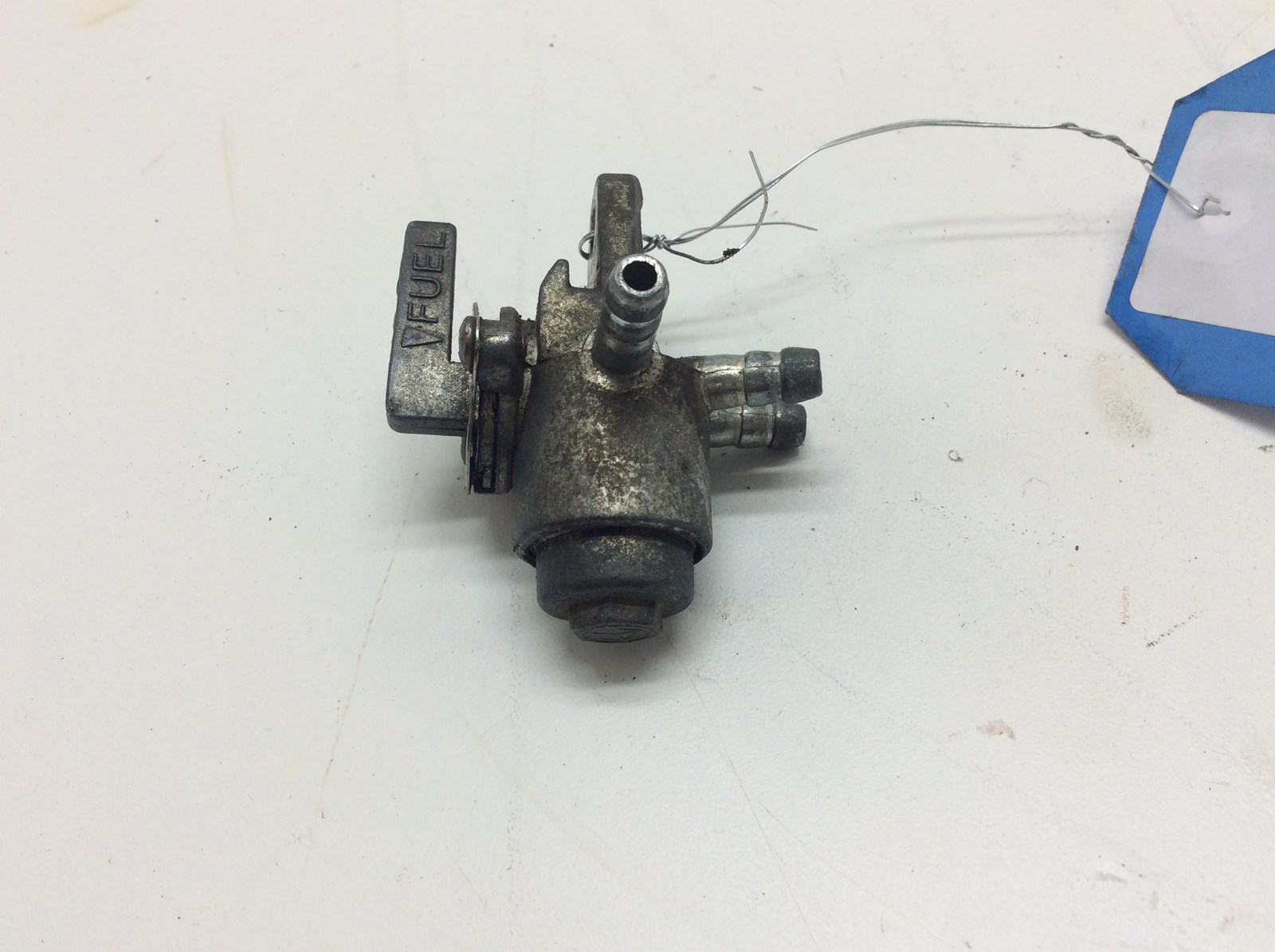 2005 Polaris Manual Fuel Cup Assembly - Image 2