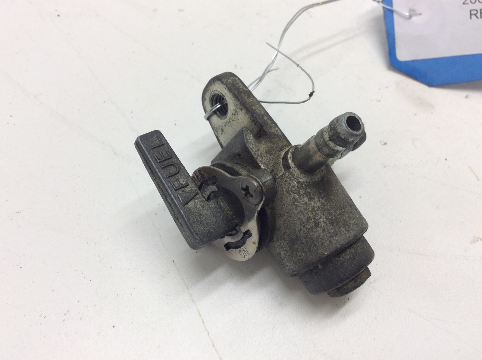 2005 Polaris Manual Fuel Cup Assembly